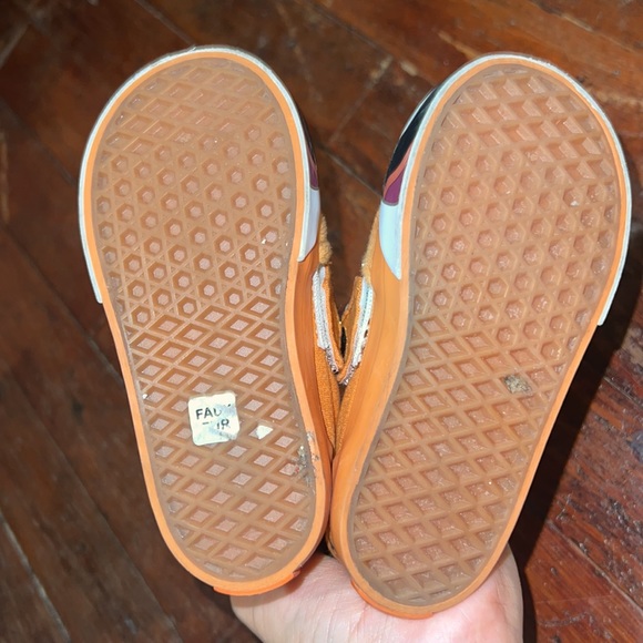 Vans Toddler Shoes - Picture 4 of 4